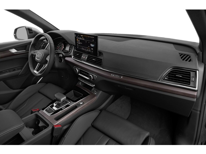 2024 Audi Q5 Komfort 45 TFSI quattro Interior Shot 1