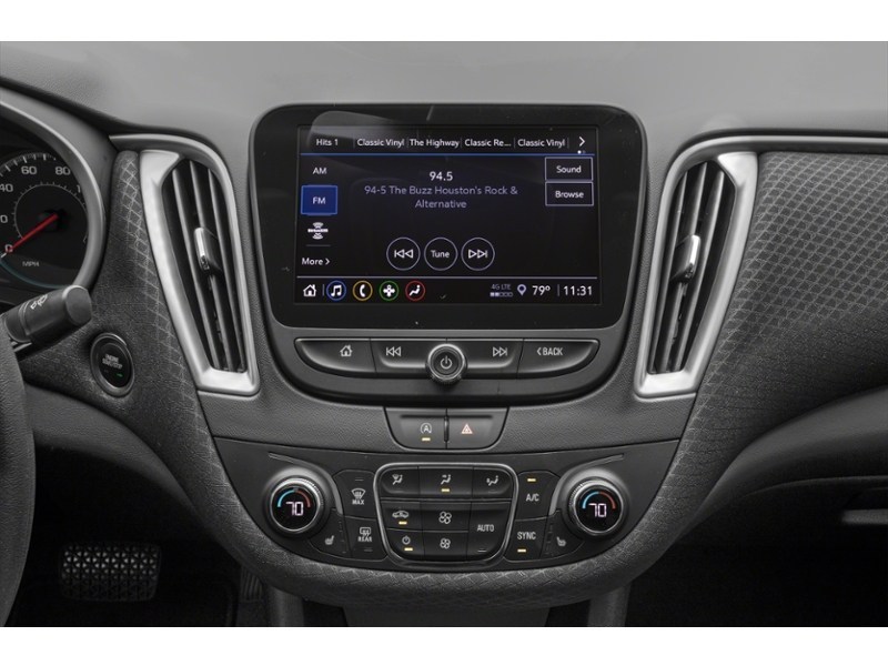 2023 Chevrolet Malibu 4dr Sdn 1LT Interior Shot 2