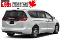 2023 Chrysler Pacifica Touring L FWD Exterior Shot 2