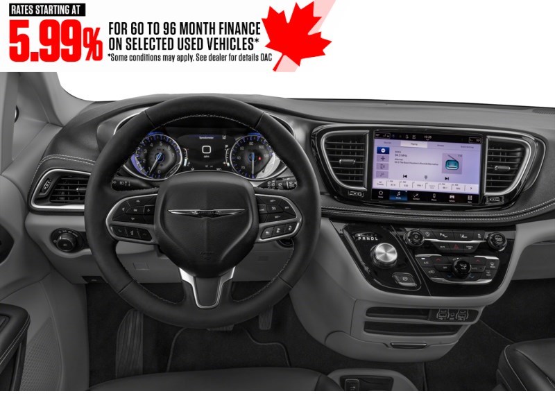 2023 Chrysler Pacifica Touring L AWD Interior Shot 3