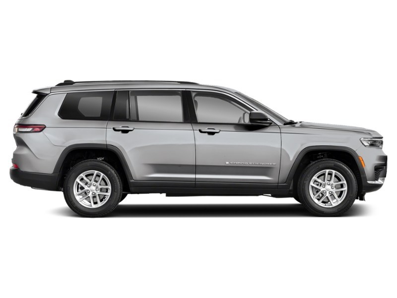 2023 Jeep Grand Cherokee L Summit 4x4 Exterior Shot 10