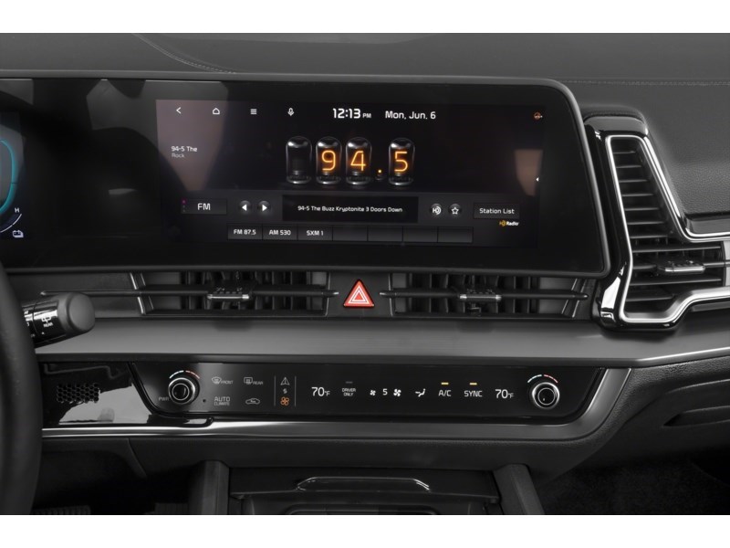 2023 Kia Sportage HEV EX AWD Interior Shot 2