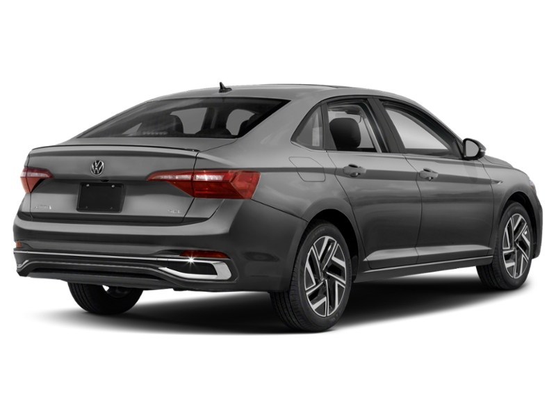 2023 Volkswagen Jetta Highline Exterior Shot 2