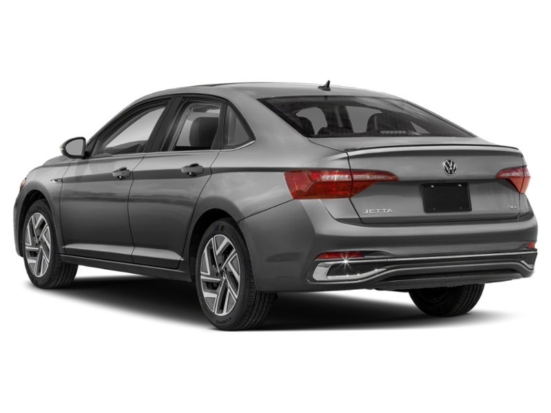 2023 Volkswagen Jetta Highline Exterior Shot 9