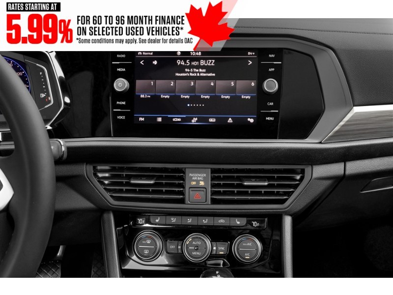 2024 Volkswagen Jetta Highline Auto Interior Shot 2
