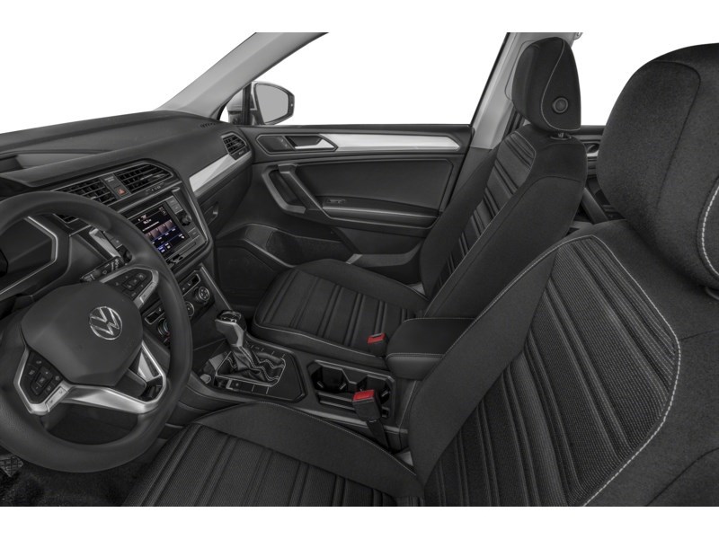 2024 Volkswagen Tiguan Trendline 4MOTION Interior Shot 4