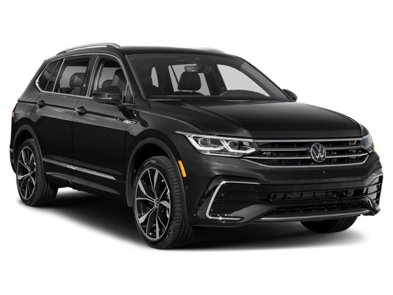 2024 Volkswagen Tiguan Highline R-Line 4MOTION Exterior Shot 8