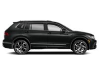 2024 Volkswagen Tiguan Highline R-Line 4MOTION Exterior Shot 10