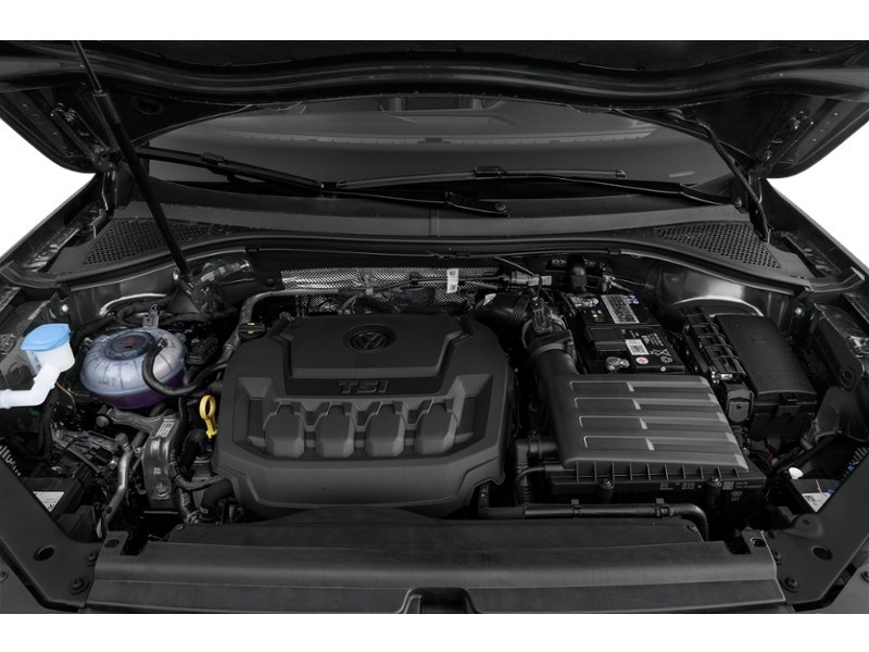2024 Volkswagen Tiguan Highline R-Line 4MOTION Exterior Shot 3