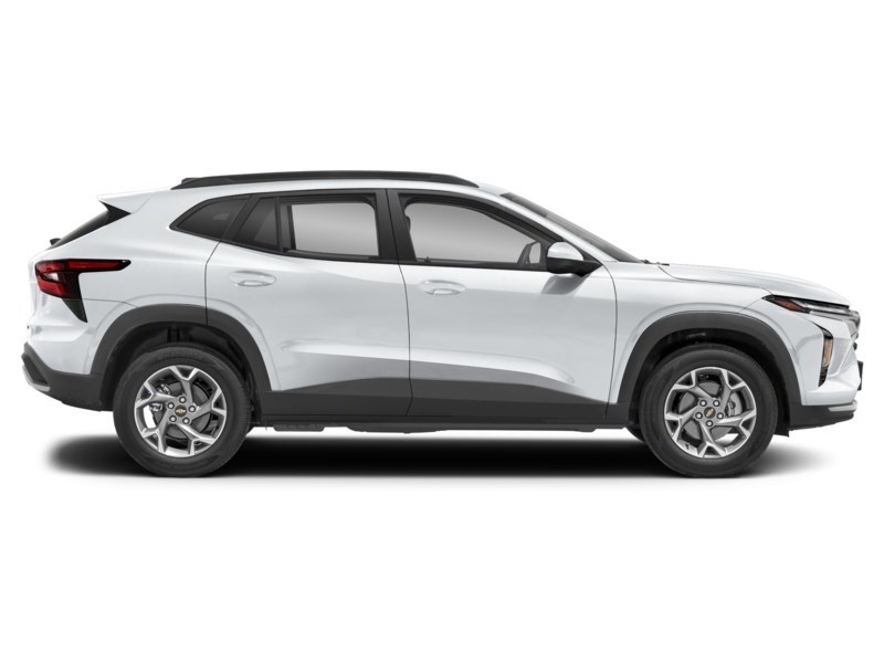 2024 Chevrolet Trax FWD 4dr 1RS Exterior Shot 10