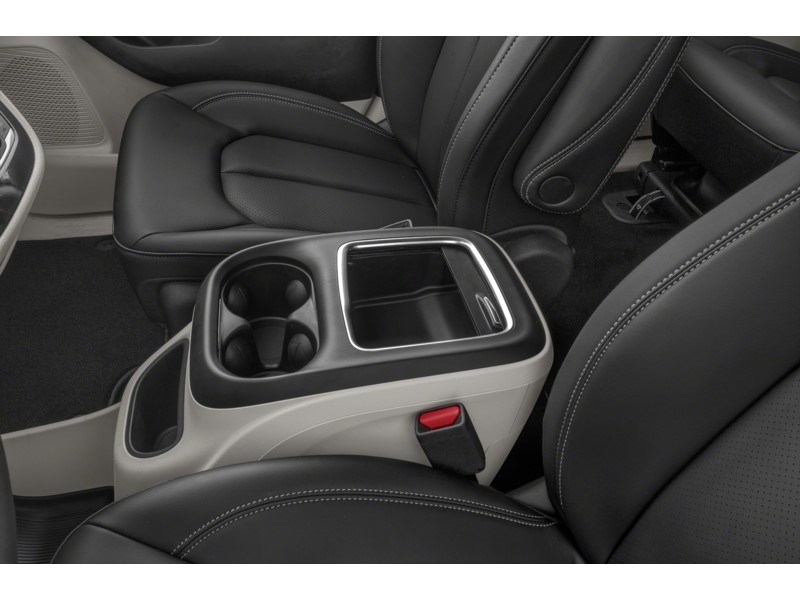 2024 Chrysler Pacifica Hybrid Premium S Appearance Interior Shot 7