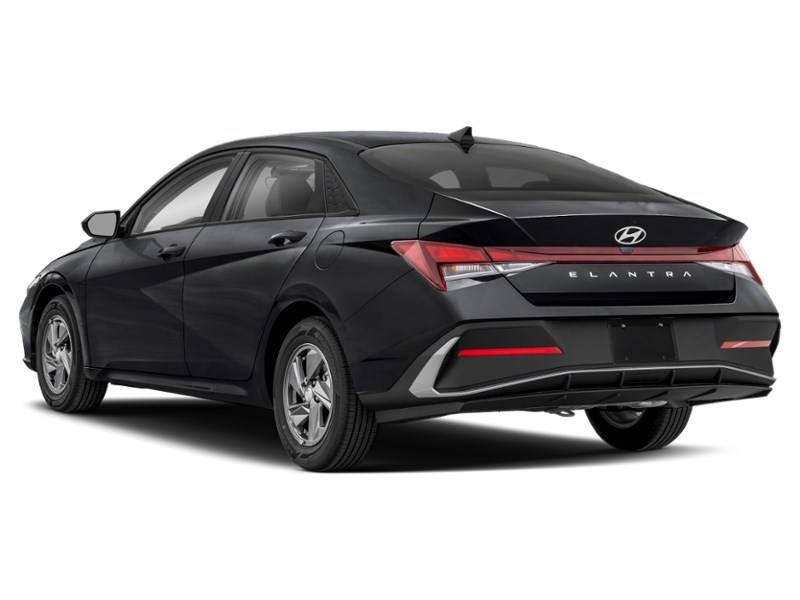 2025 Hyundai Elantra Essential IVT Exterior Shot 9