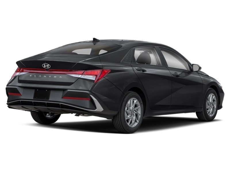2024 Hyundai Elantra Preferred IVT Exterior Shot 2
