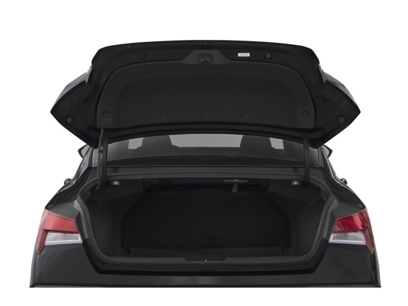 2025 Hyundai Elantra Preferred IVT Exterior Shot 4