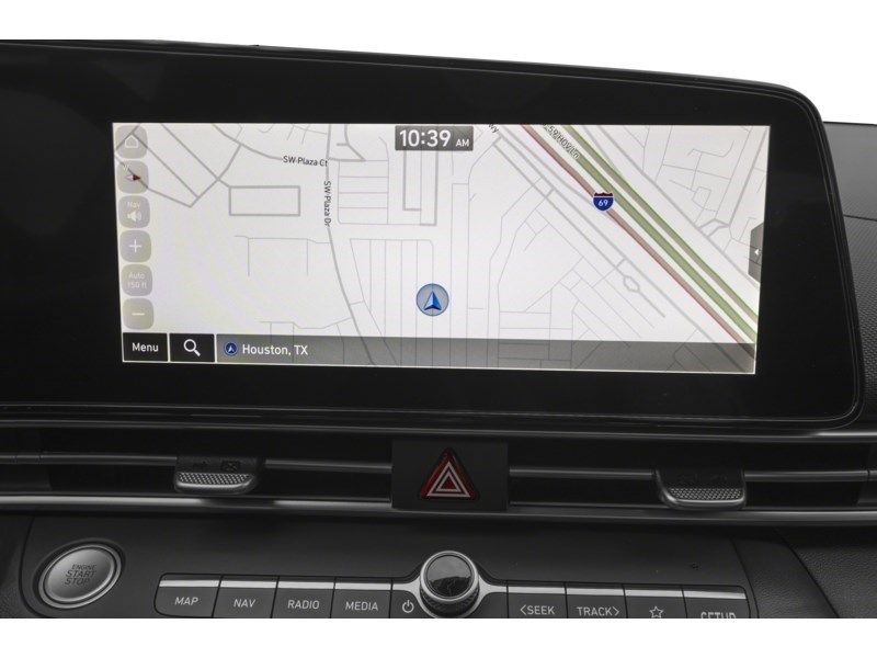 2024 Hyundai Elantra Luxury IVT Interior Shot 8