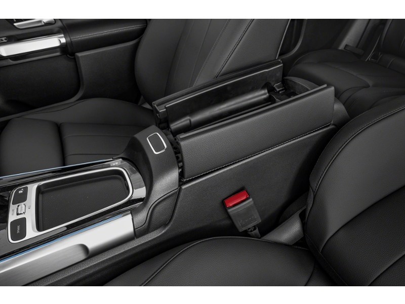 2024 Mercedes-Benz GLB 250 GLB 250 4MATIC SUV Interior Shot 7