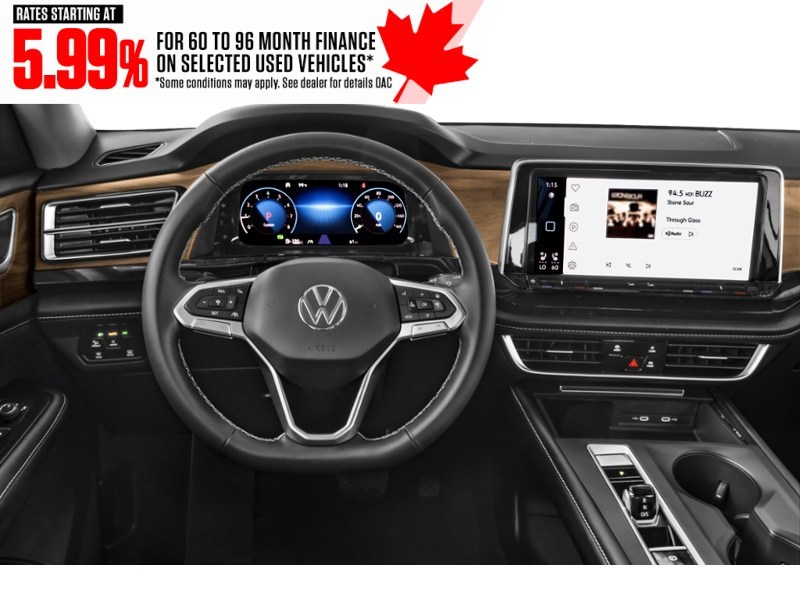 2025 Volkswagen Atlas Comfortline 2.0 TSI 4MOTION Interior Shot 3