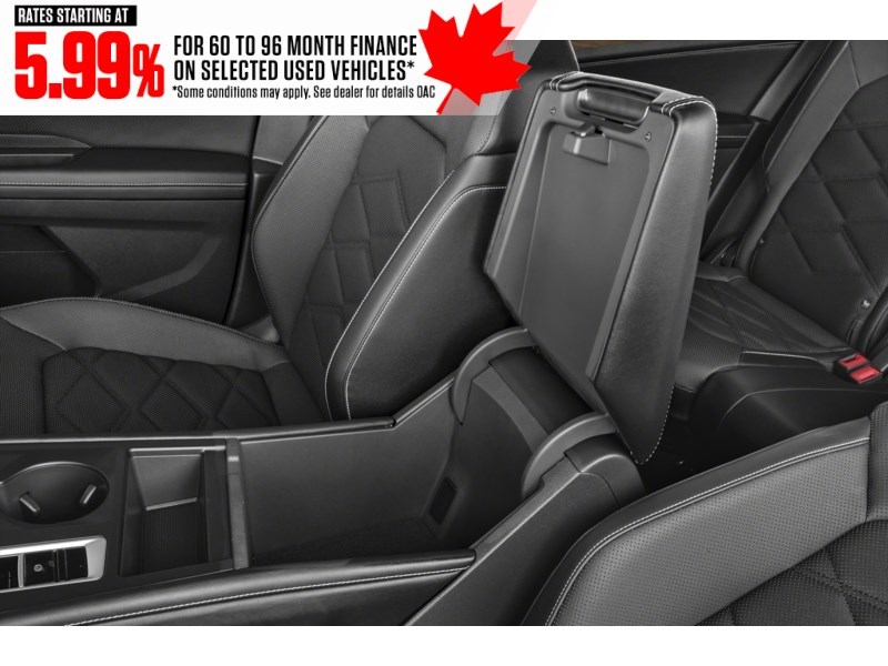 2024 Volkswagen Atlas Comfortline 2.0 TSI 4MOTION Interior Shot 7