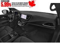 2025 Chrysler Pacifica Limited FWD Interior Shot 1