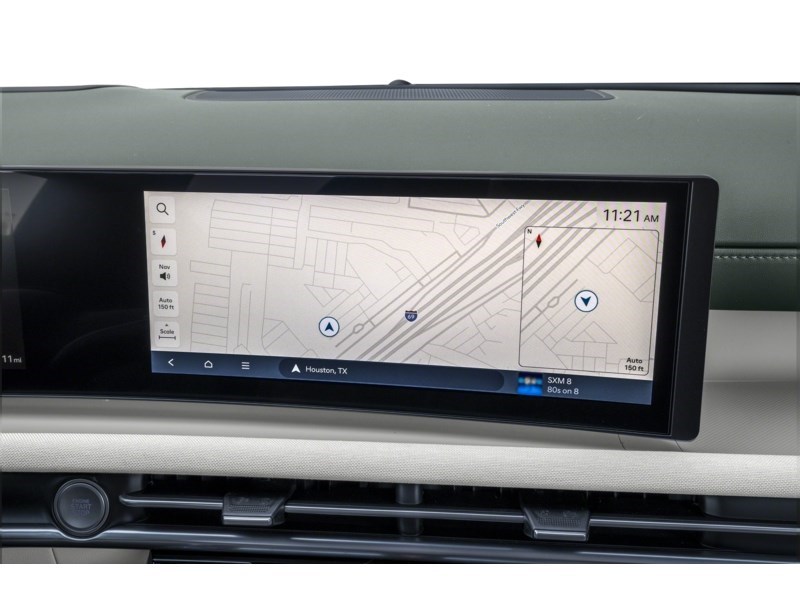 2025 Hyundai Tucson Hybrid Ultimate AWD MANAGER'S DEMO Interior Shot 8