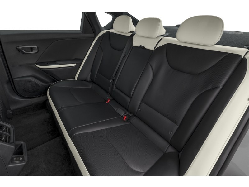 2025 Kia K4 GT-Line Turbo Limited FWD *Ltd Avail* Interior Shot 5