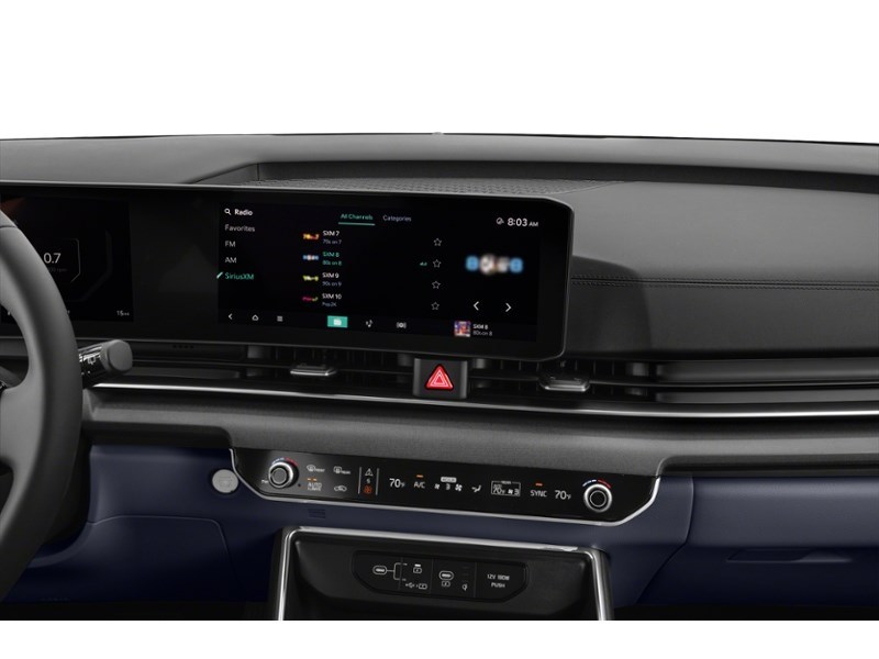2027 Kia Carnival SX FWD Interior Shot 2