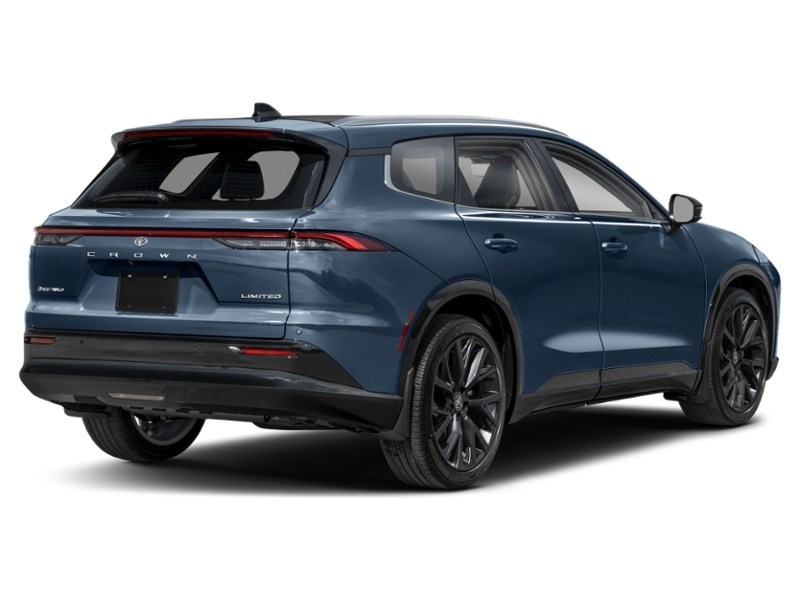 2025 Toyota Crown Signia Limited AWD Exterior Shot 2