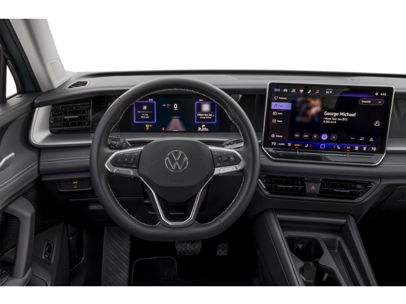 2026 Volkswagen Tiguan Comfortline 4MOTION Interior Shot 3