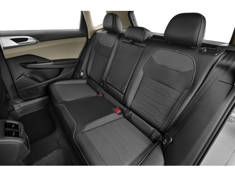 2026 Volkswagen Taos Comfortline 4MOTION Interior Shot 5