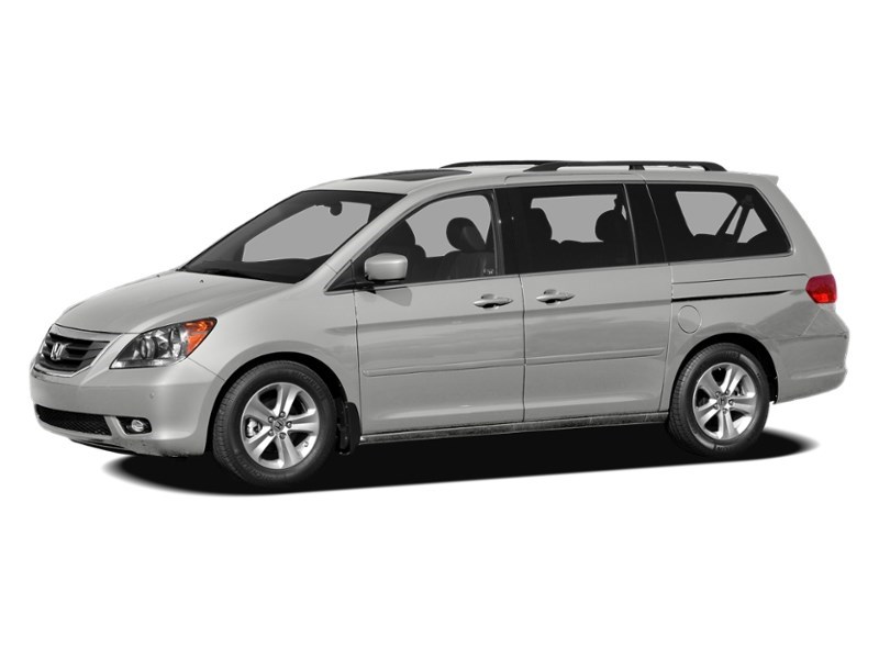 2009 Honda Odyssey 5dr Wgn Touring w/RES & Navi Silver Pearl Metallic  Shot 6