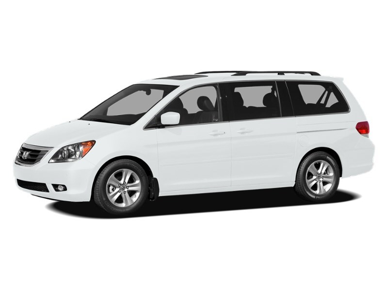 2009 Honda Odyssey 5dr Wgn Touring w/RES & Navi Taffeta White  Shot 8