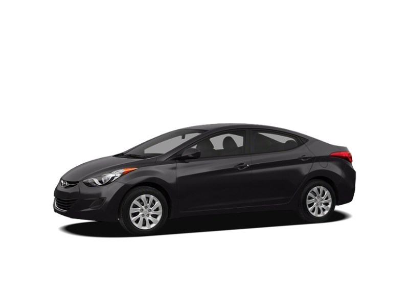 2011 Hyundai Elantra 4dr Sdn Auto GL Black Noir Pearl Metallic  Shot 5
