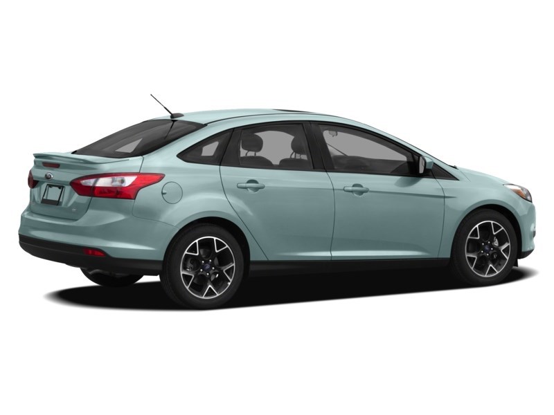 2012 Ford Focus 4dr Sdn SE Frosted Glass Metallic  Shot 11
