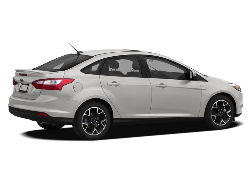2012 Ford Focus 4dr Sdn SE Oxford White  Shot 35