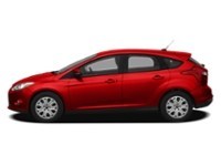 2012 Ford Focus 5dr HB SE Race Red  Shot 3