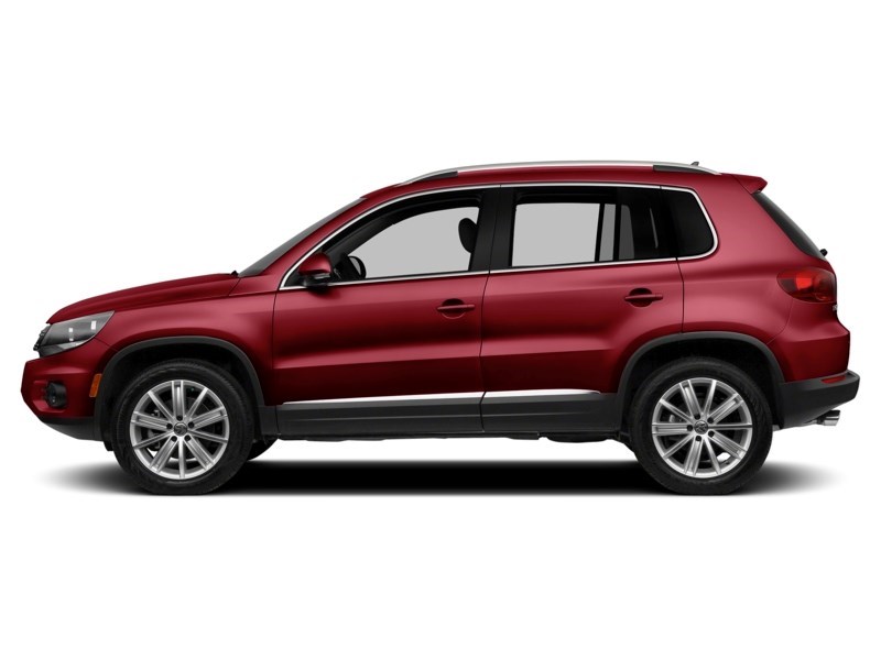 2016 Volkswagen Tiguan Comfortline (A6) Wild Cherry Metallic  Shot 3