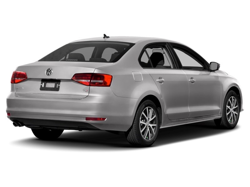 2016 Volkswagen Jetta 4dr 1.4 TSI Auto Trendline Reflex Silver Metallic  Shot 30