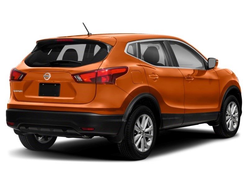 2018 Nissan Qashqai AWD SV CVT Monarch Orange Metallic  Shot 2