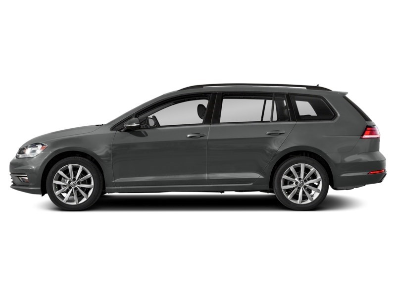 2018 Volkswagen Golf SportWagen Trendline Manual Platinum Grey Metallic  Shot 23