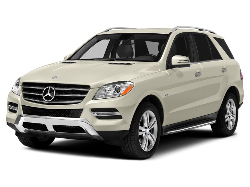 2014 Mercedes-Benz M-Class Base Diamond White Metallic  Shot 4