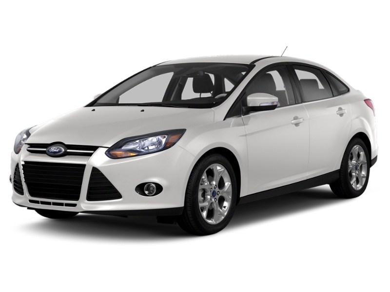 2013 Ford Focus 4dr Sdn S Oxford White  Shot 24