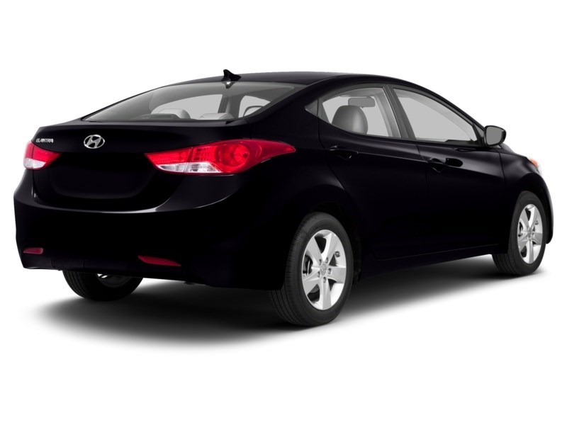 2013 Hyundai Elantra 4dr Sdn Auto GLS Midnight Black Mica  Shot 19