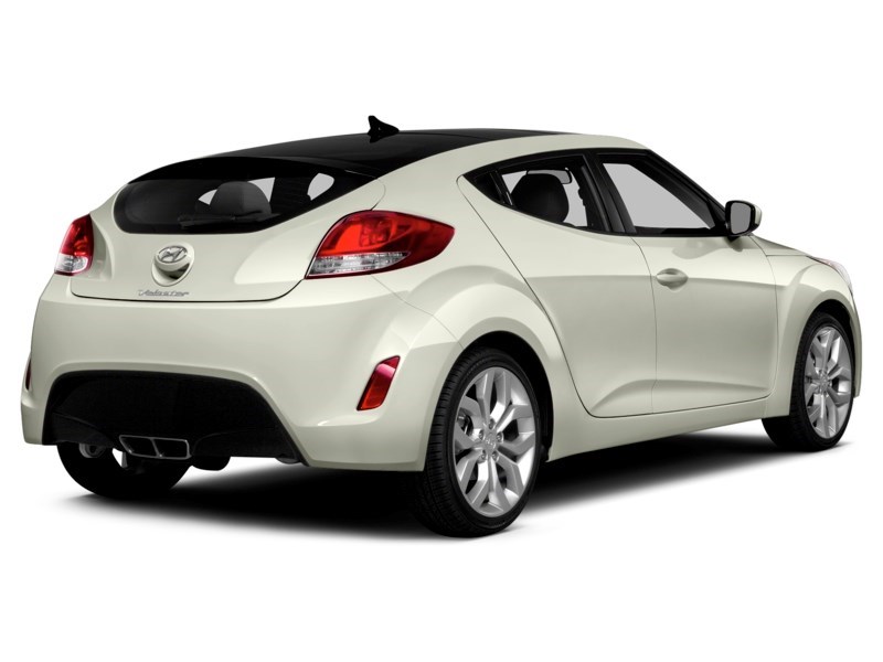 2015 Hyundai Veloster 3dr Cpe Man Century White  Shot 2