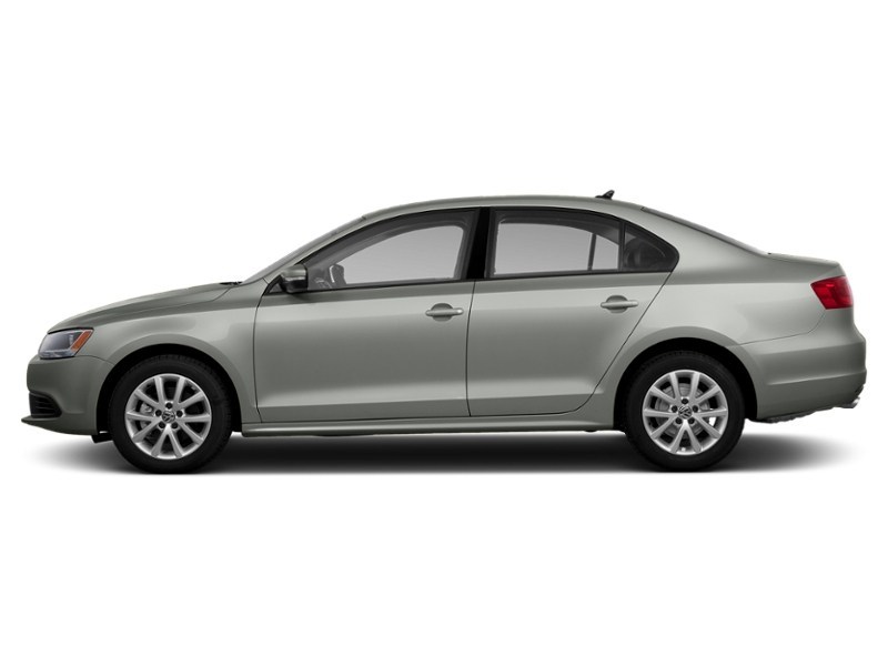 2013 Volkswagen Jetta 4dr 2.0L Man Trendline Reflex Silver Metallic  Shot 9