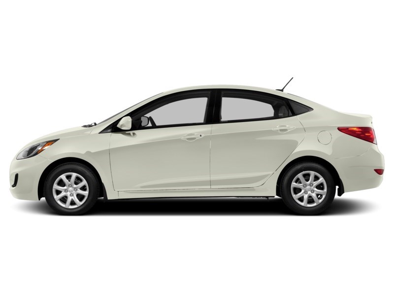 2014 Hyundai Accent 4dr Sdn Auto GL Century White  Shot 16