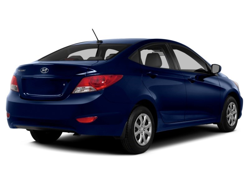 2014 Hyundai Accent 4dr Sdn Auto GL Marathon Blue Pearl  Shot 31
