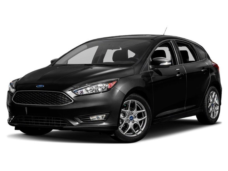 2015 Ford Focus 5dr HB SE Tuxedo Black Metallic  Shot 34