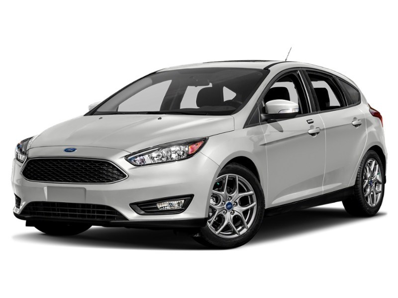 2015 Ford Focus 5dr HB SE Oxford White  Shot 43