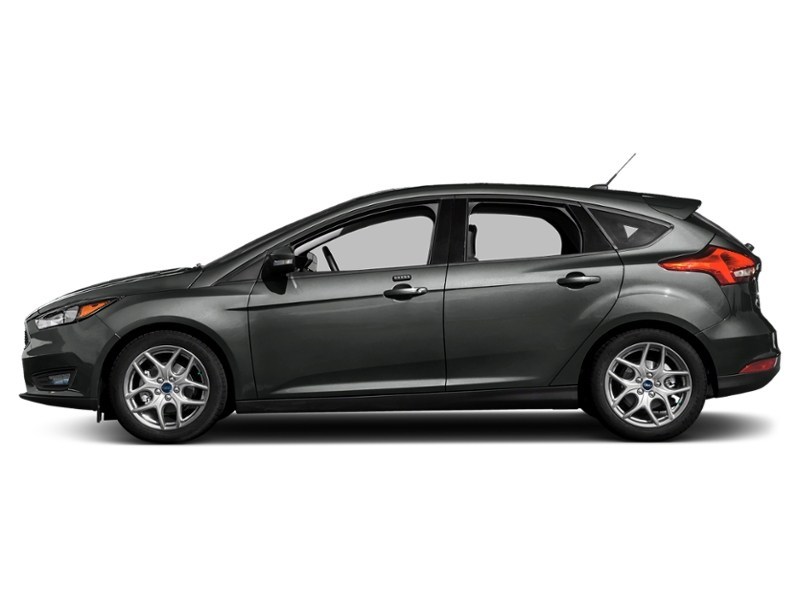 2015 Ford Focus 5dr HB SE Magnetic Metallic  Shot 15