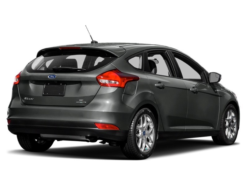 2015 Ford Focus 5dr HB SE Magnetic Metallic  Shot 18
